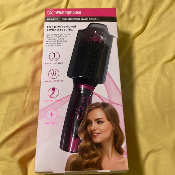 westinghouse Accessories - Westinghouse volumizing, hair brush NEW